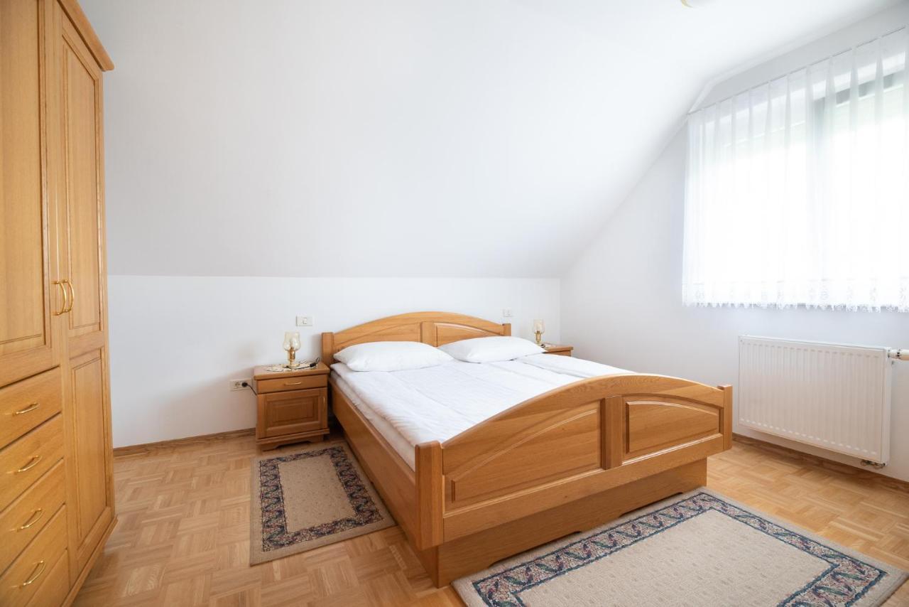 Apartmaji Trentelj بليد المظهر الخارجي الصورة