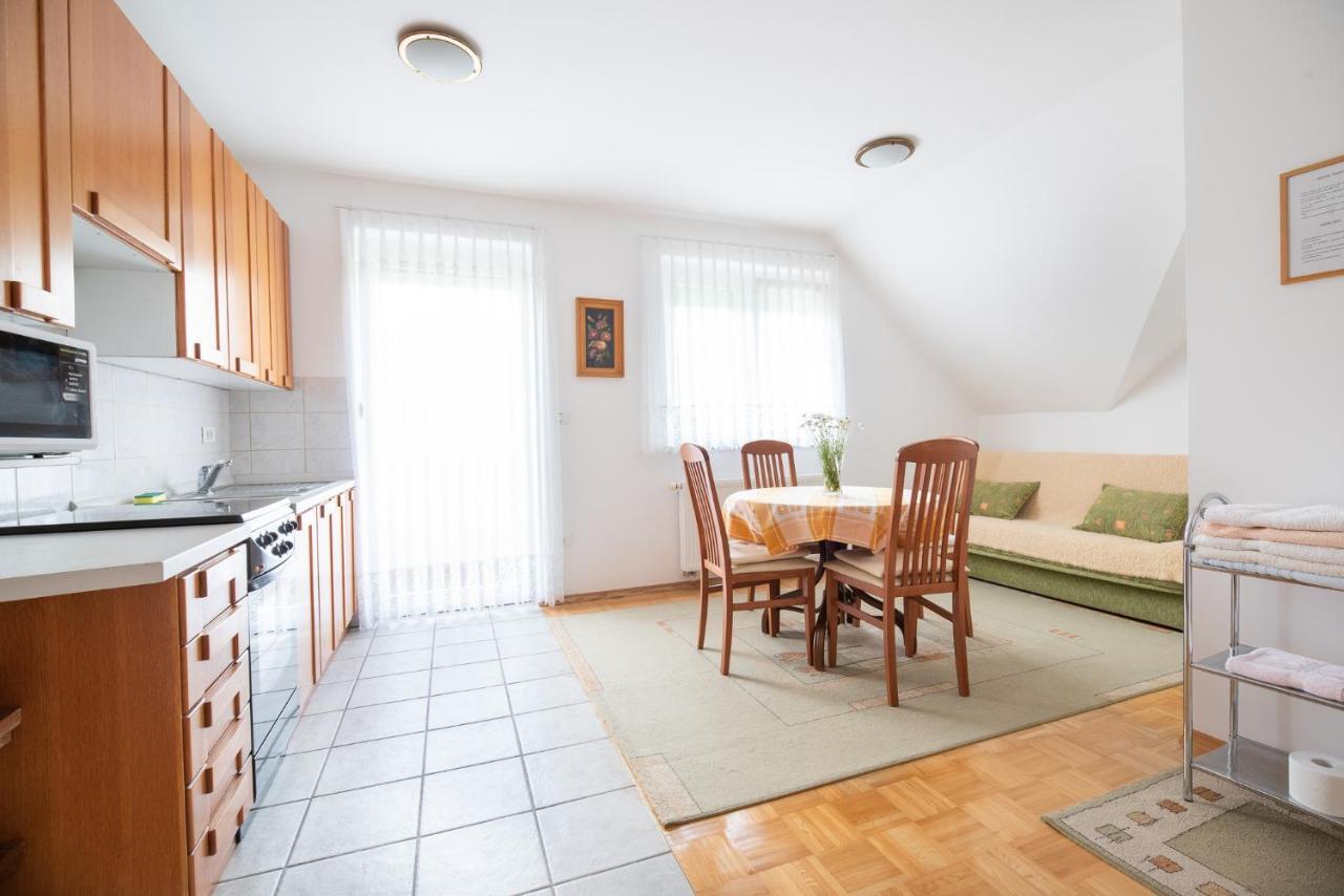 Apartmaji Trentelj بليد المظهر الخارجي الصورة
